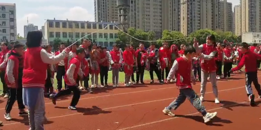 韻律操舞動健康 跳繩賽繩采飛揚 | 記南昌現(xiàn)代外國語學(xué)校小學(xué)部八字跳繩比賽